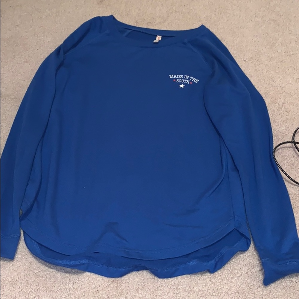 women’s long sleeve